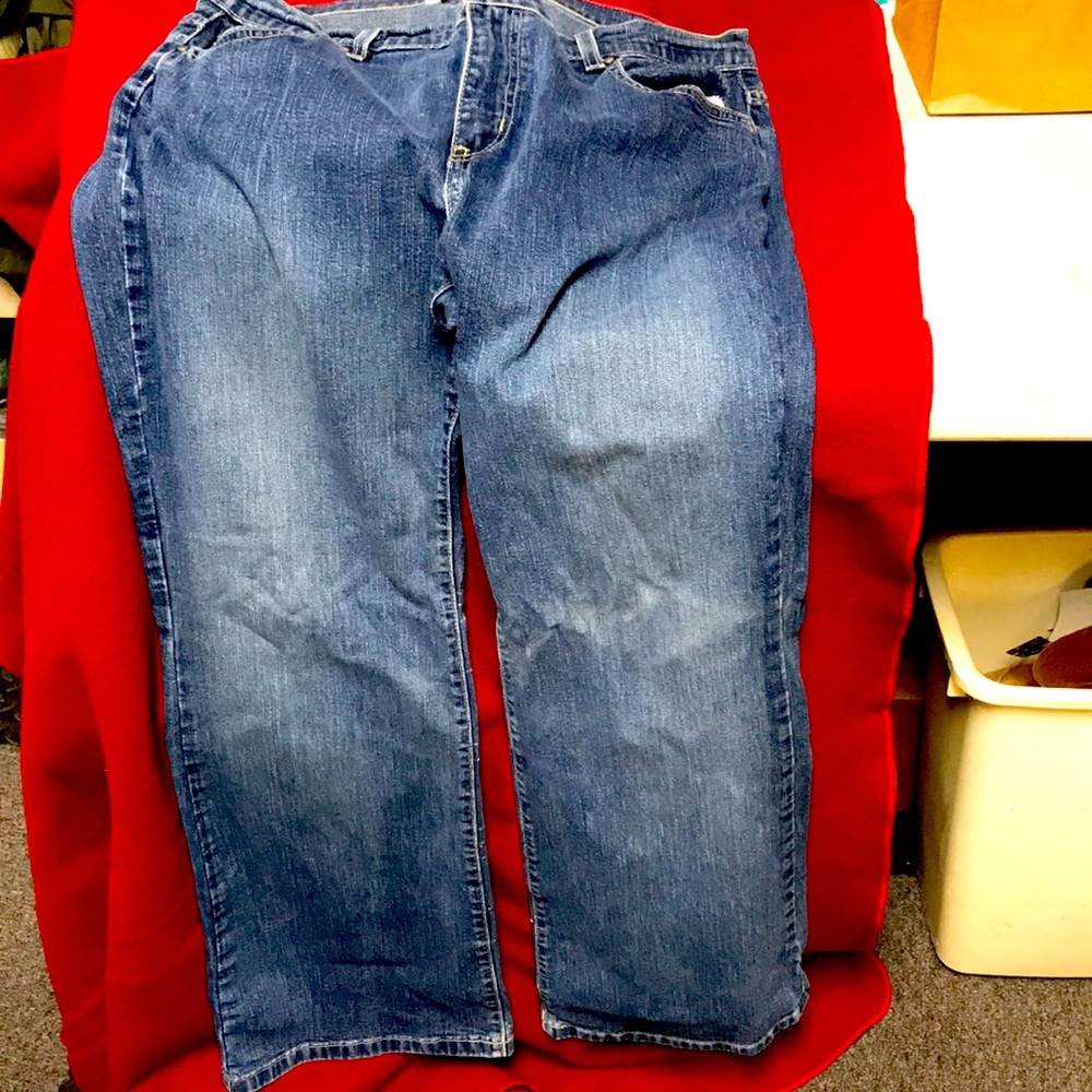 Tommy Hilfiger women Blue jeans 32 x30 Low Rise Flare.